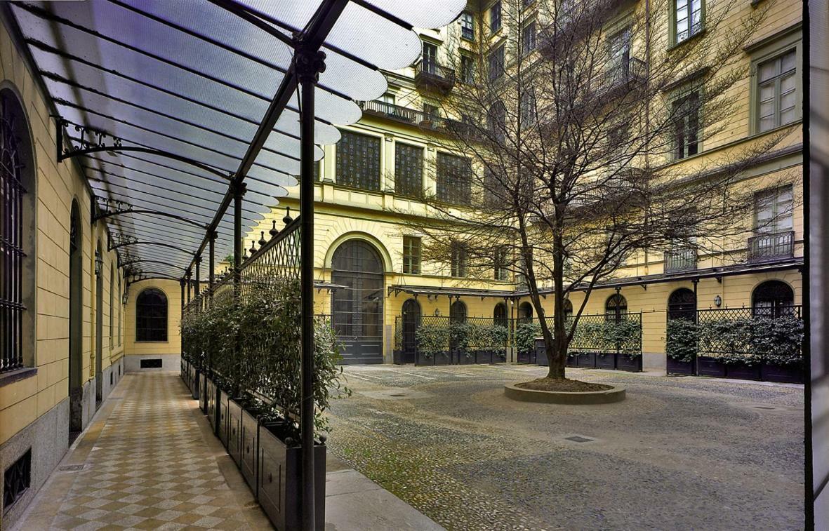 Golden Eagle Apartment Turin Ngoại thất bức ảnh